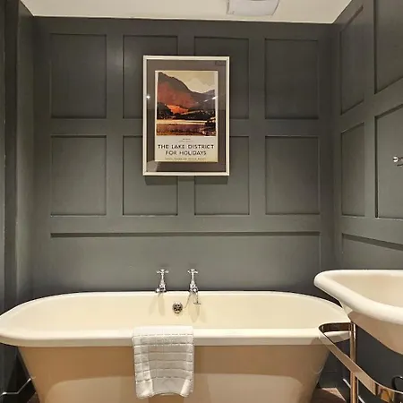 The Drunken Duck Hotel *