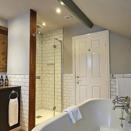 The Drunken Duck Hotel *