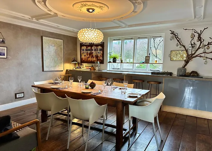 The Drunken Duck Hotel *